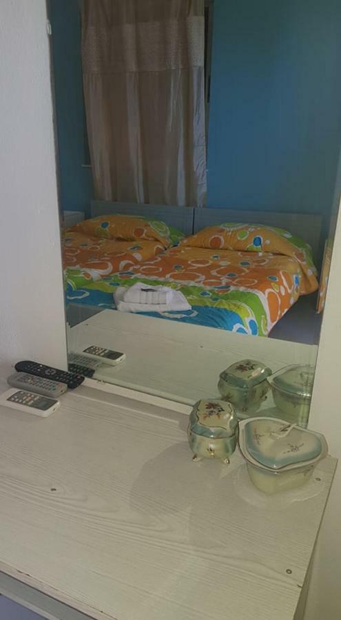 Athina Apartments Толон Экстерьер фото